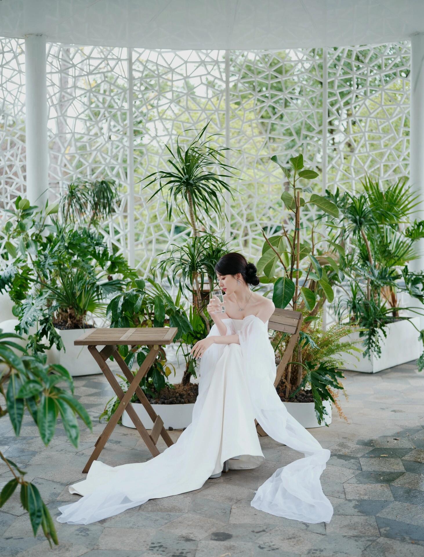 赵露思——清新淡雅