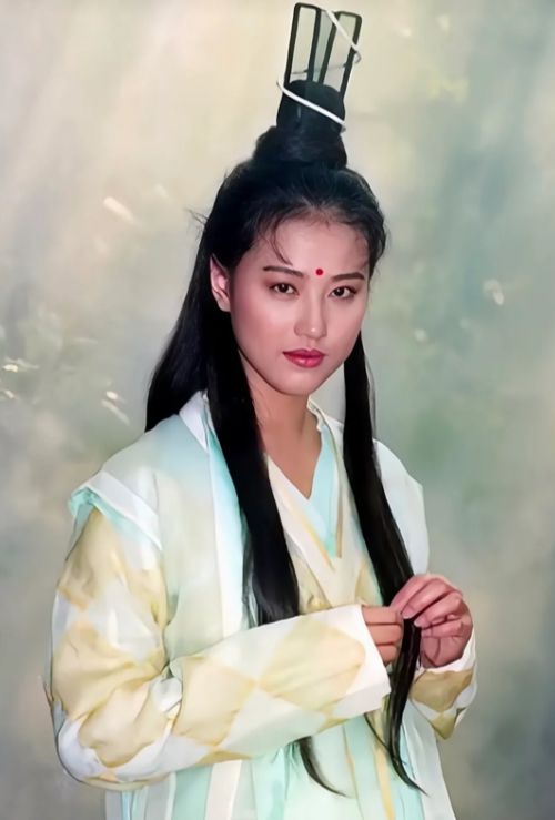 她才是最美的周芷若!谁还记得周海媚