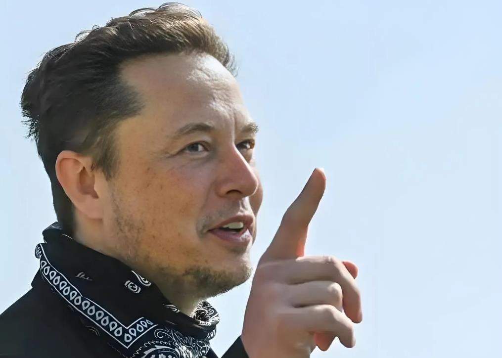 马斯克的话让泽连斯基很沮丧。

据俄罗斯卫星通讯社12月22日报道，乌克兰最高拉