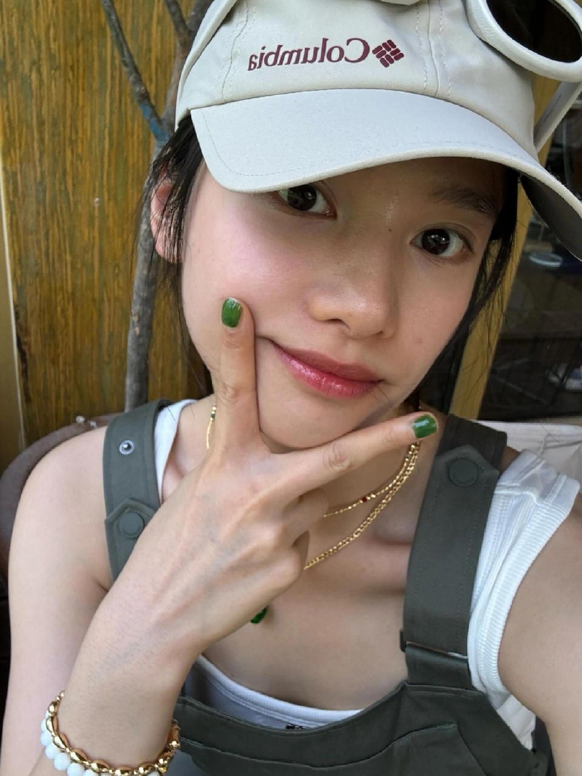 张婧仪生图直出的美貌！