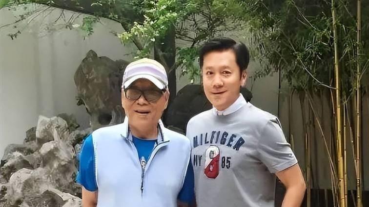 娱乐圈隐秘身份：明星的军人梦，正师级待遇的真相？