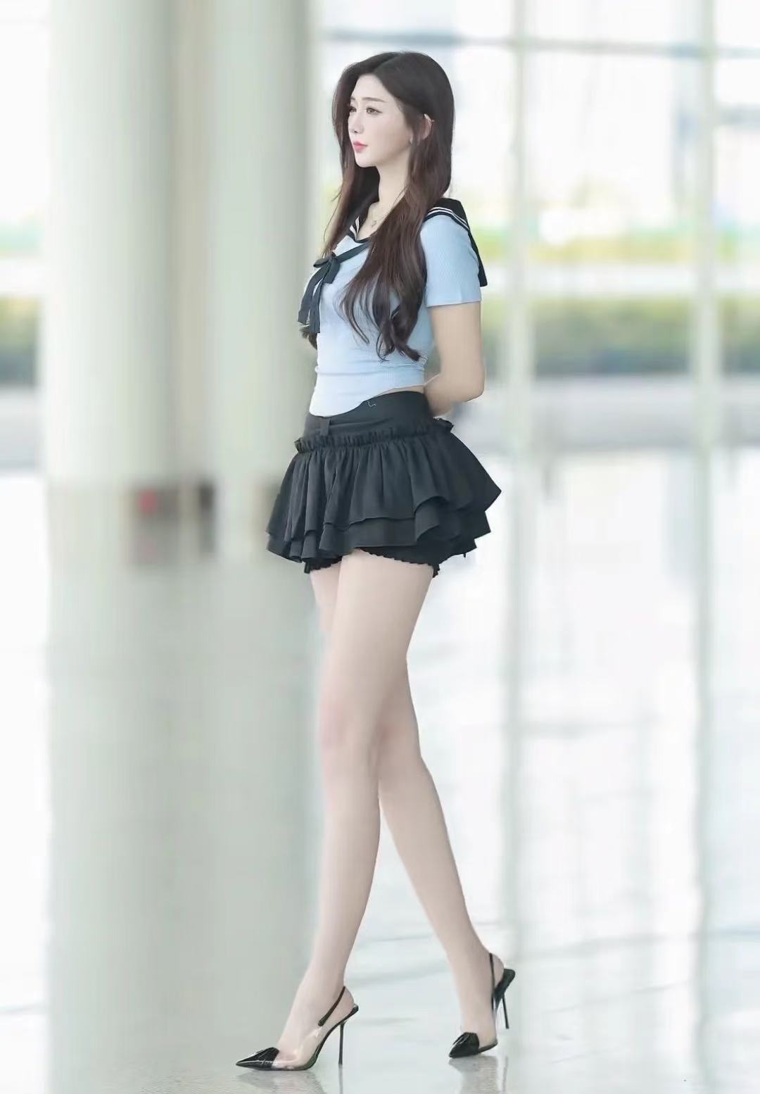 我这样穿去上班不知道会不会引起老板注意哈哈哈哈