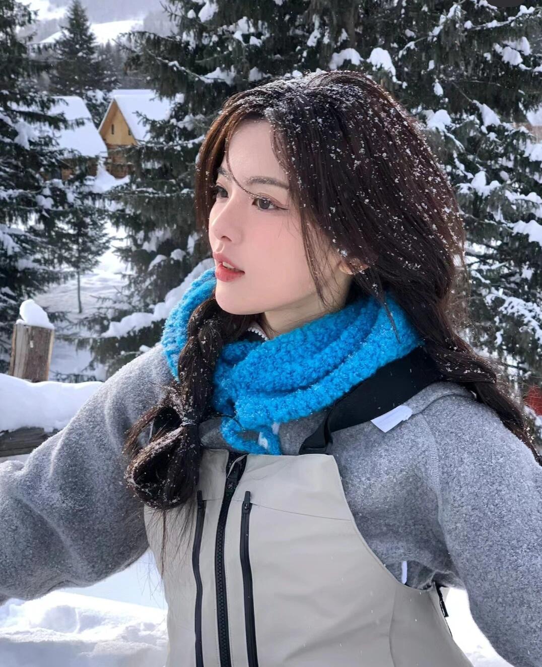 如果杨超越出演小乔也不是不可以