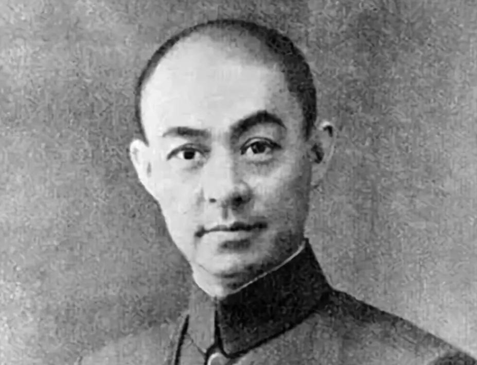 1940年5月，张自忠率部东渡襄河与日军激战，部下报告说：“顶不住了！”张自忠大