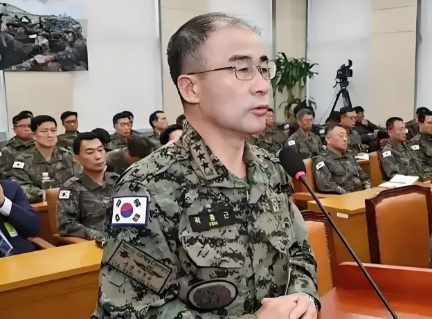 尹锡悦情况不妙！
1月22日，前陆军特战司令郭种根在国政调查特别委员会上发言时，