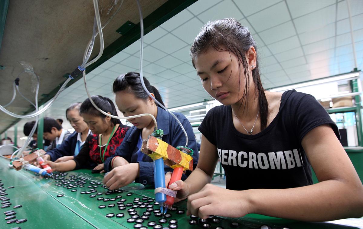 身为打工人，我们每天都在为生活忙碌奔波，本想着工资能涨一涨，让生活过得更滋润些。
