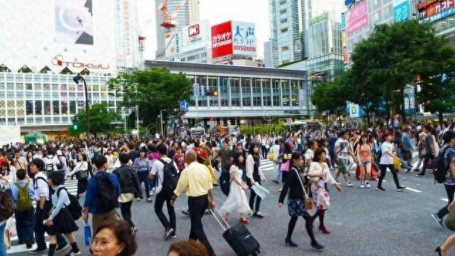 五千块工资如何撑起一家三口？单身背后的扎心现实！