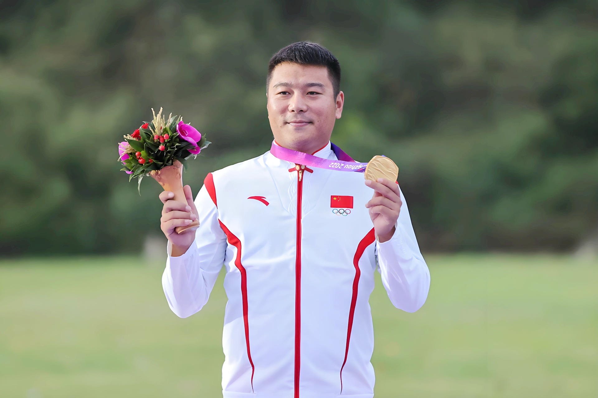齐迎多向飞碟摘银，创中国射击新历史
2024年巴黎奥运会，男子多向飞碟决赛落下帷
