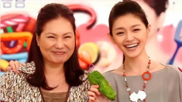 S妈二度发文，令人心碎！网友：把孩子交给汪小菲，你做得很好了