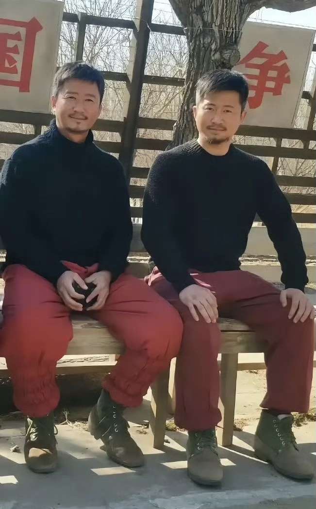 替身真的太像了！