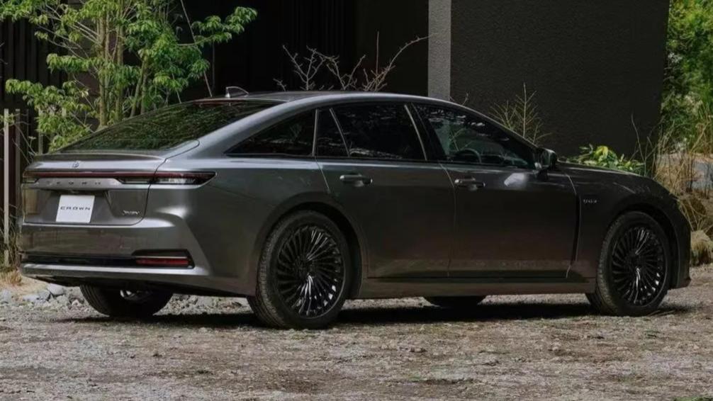 最可怜的豪车，当年卖50万，如今降至12.05W却卖不动