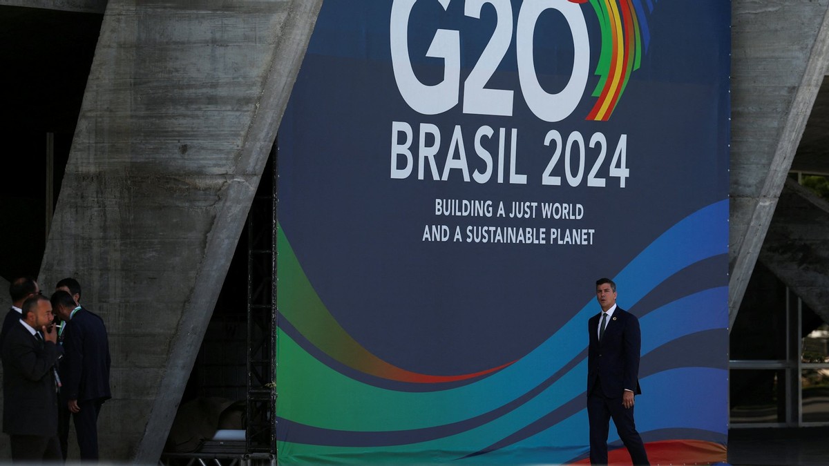 G20峰会上，巴拉圭亲美总统被送往医院！
