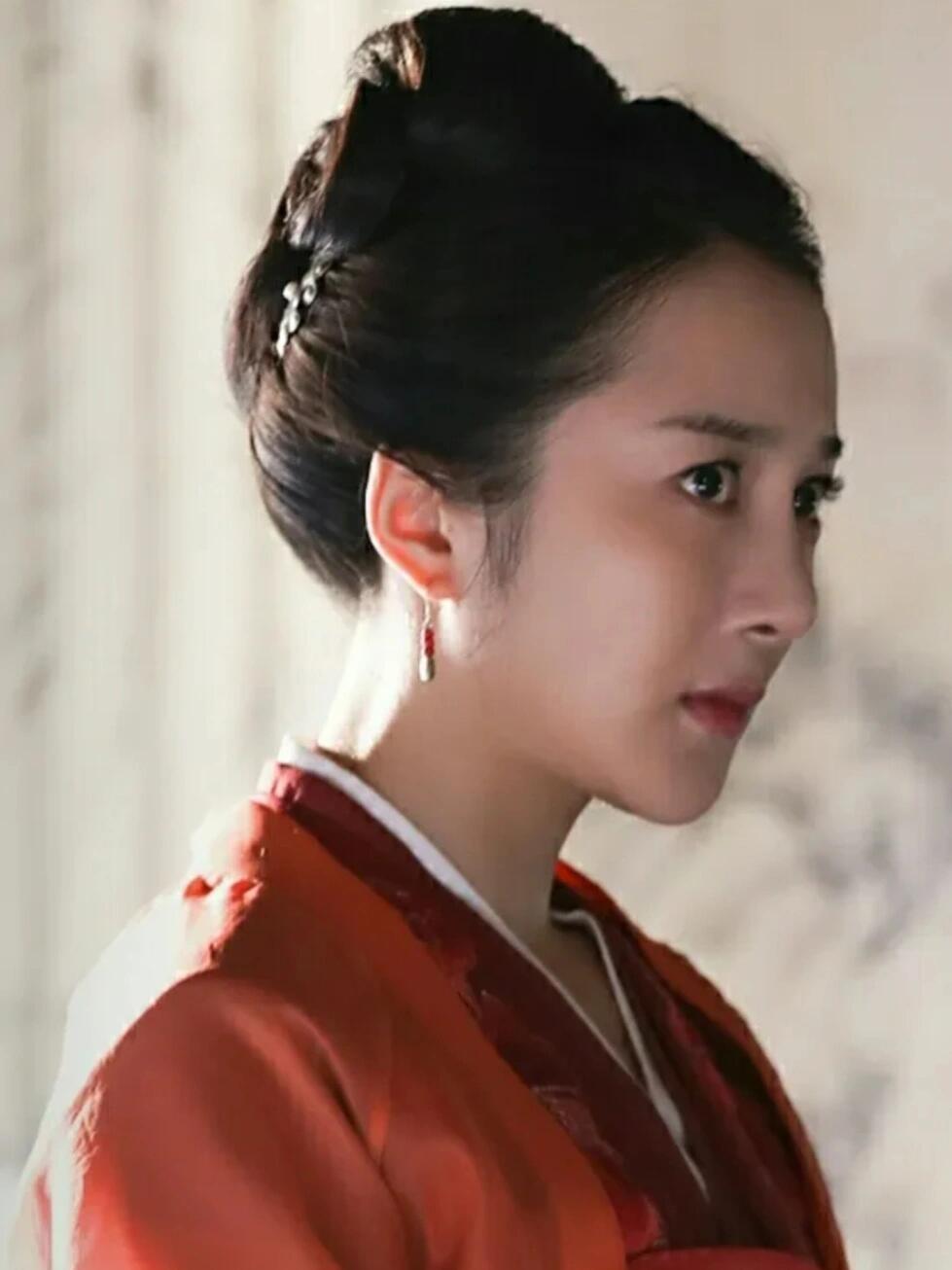 顾廷烨那么聪明，怎么就被曼娘骗的团团转