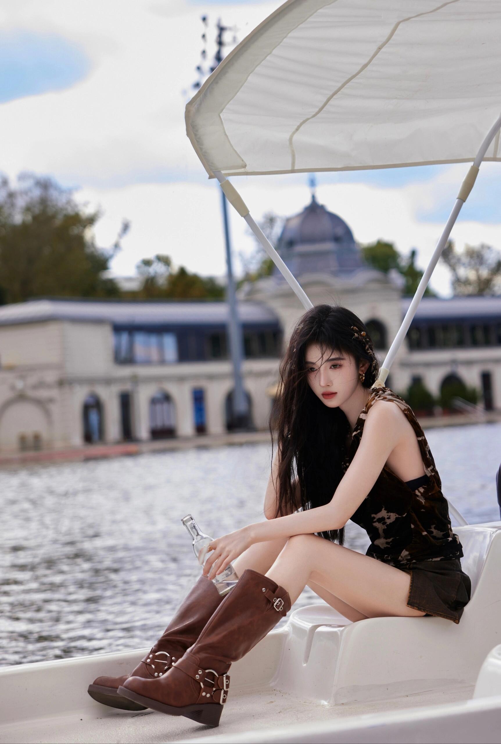 鞠婧祎——高雅如诗
