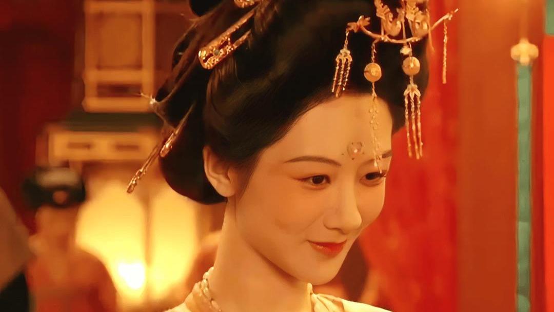 央视网文娱点评杨紫新角色：字字不提演技，却句句说到了观众心坎