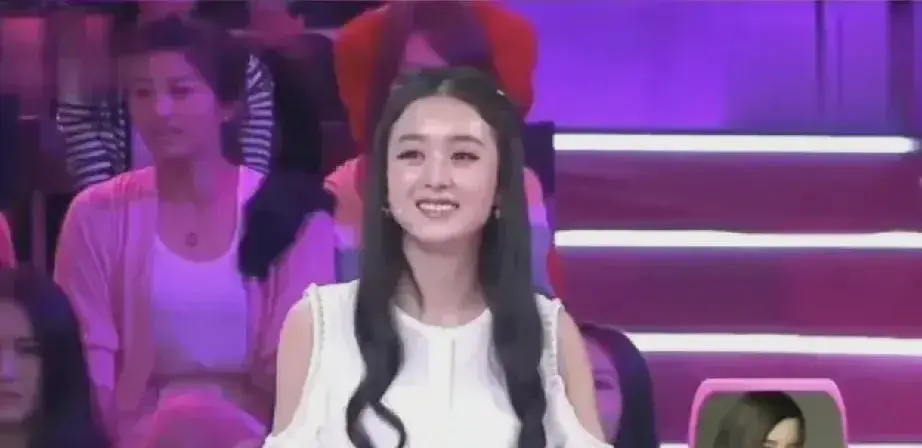 赵丽颖VS陈妍希，谁才是真“白月光”？