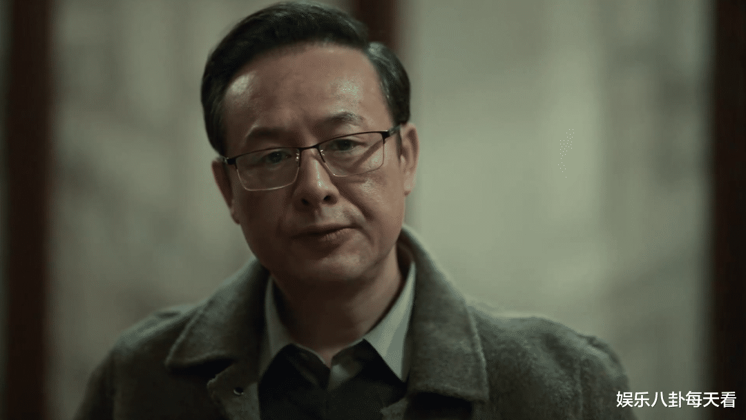 《狂飙》看到唐小龙把成本4元的酒卖到2999元，才明白他为何总把高启强挂在嘴边