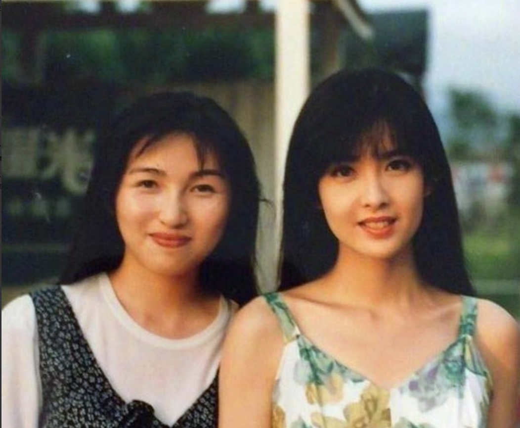 2019年，古巨基含泪向51岁女助理表白。陪伴二十年，女助理终于转正。婚后立刻努