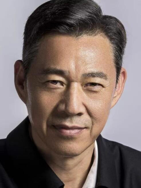 吕丽萍与张丰毅：婚姻背后的爱与痛