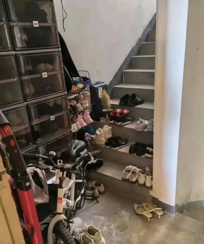 遇到这样的邻居，你该怎么办？在线等