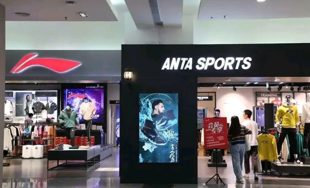 “有没有人跟有我一样的感觉”？！以前看到步行街的一些国产运动品牌，比如安踏，李宁