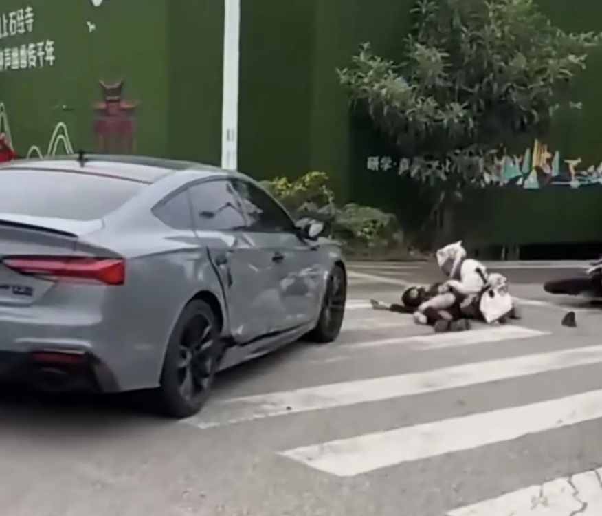 看这个样子应该是摊上事了