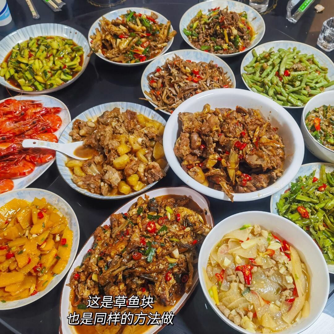 强烈建议姐妹们周末动起来，特别是爱吃辣的，绝对喜欢！！做法看图2👆我家太爱吃?