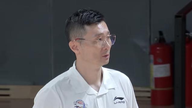 活该！赵睿被CBA公司重罚，球迷：刘炜受牵连，倒了大霉