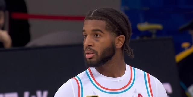 末节12-0翻盘，山东男篮迈向强队行列，盖利40分首功黑马错失绝杀