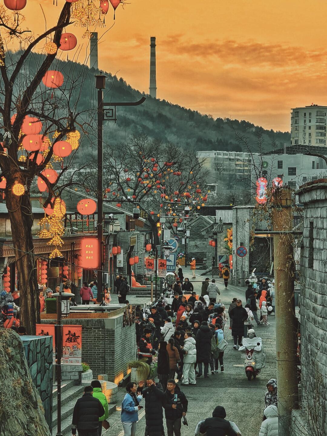 京西驼铃古道，心中京城年味儿街道天花板