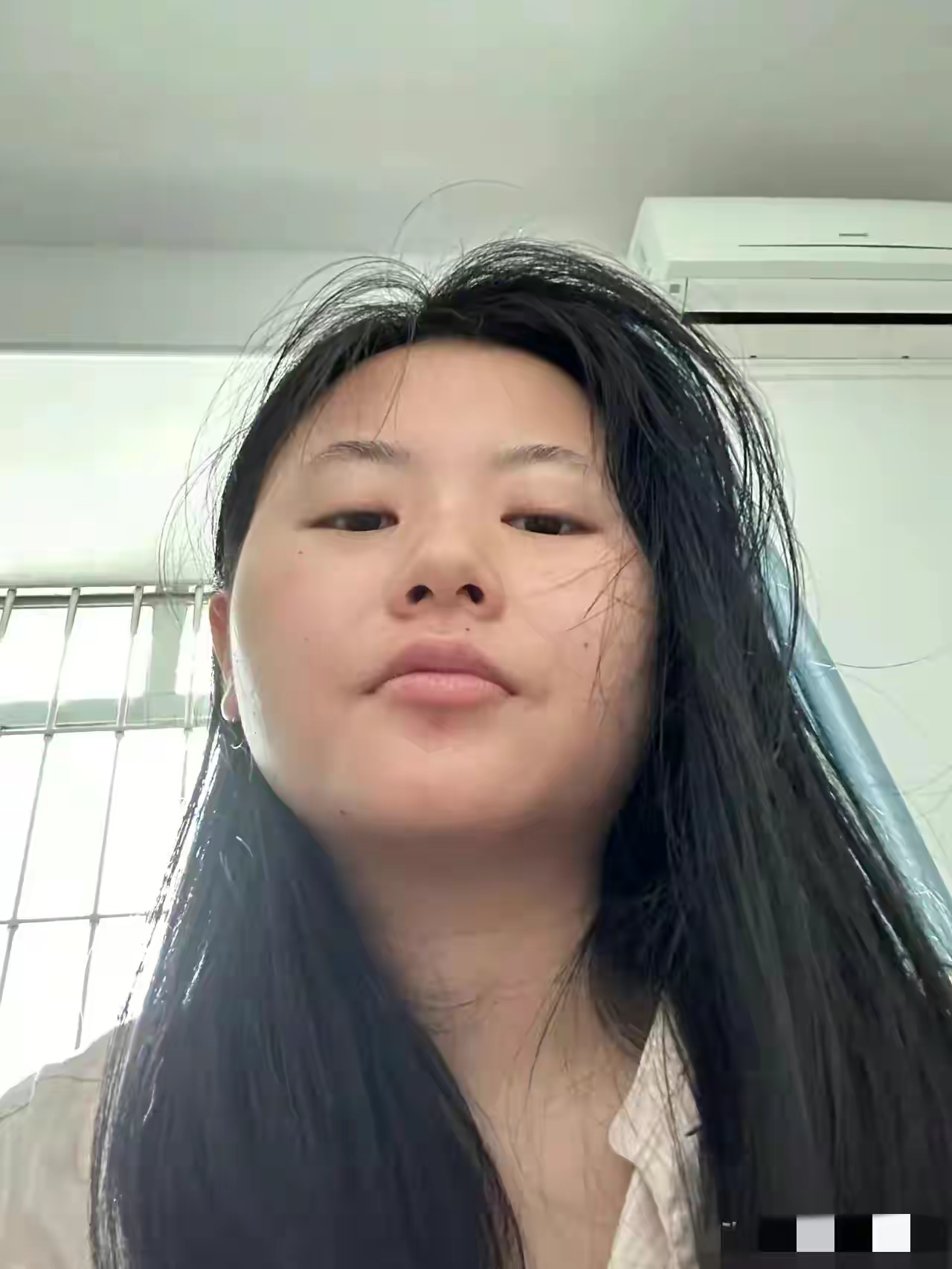 昨天去相亲，我和男方谈的还算不错，但当谈到彩礼钱时，男方让我感到很生气，我说我也