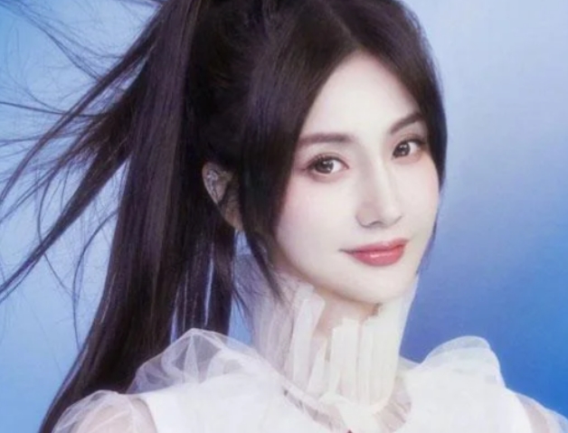 蓝心妍：才华横溢的演员与热心公益的倡导者