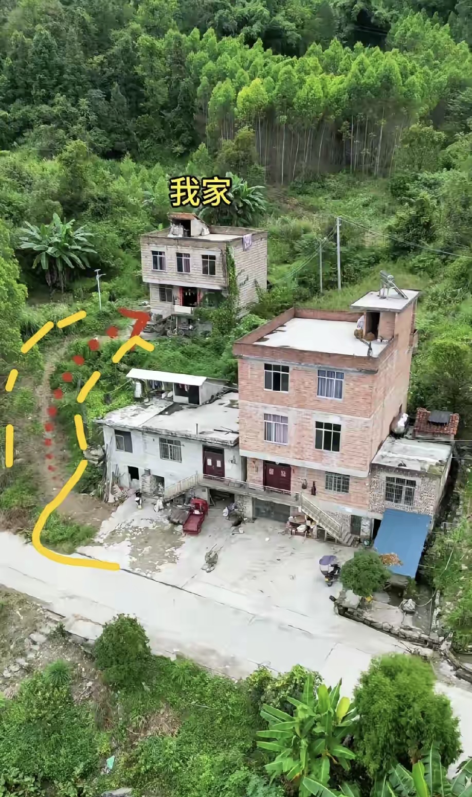 看来大家比我还心急！
这是我家，没有什么钱，刚建好了一个主体，没有钱装修就入住了
