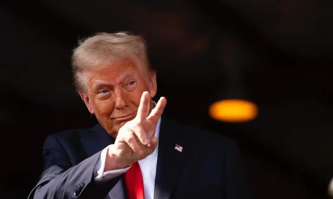 博尔顿今天说，特朗普想尽快结束乌克兰和中东的战争，反正怎么结束都行。对以色列可能