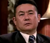 冲刷谍战剧《悬崖》，感觉此剧中最阴险毒辣的人不是高彬，而是鲁明。

高彬外表讲的