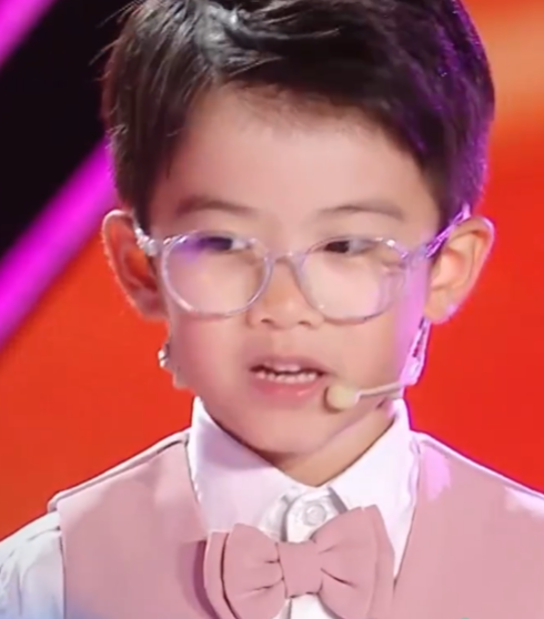 弦子儿子唱功遗传妈妈
