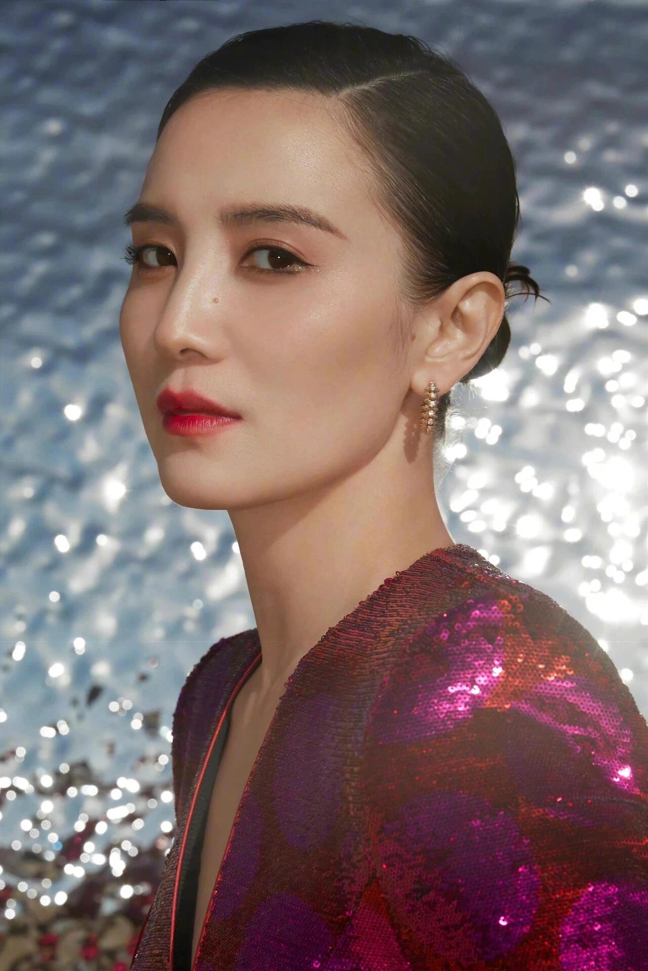 宋佳——气质卓越