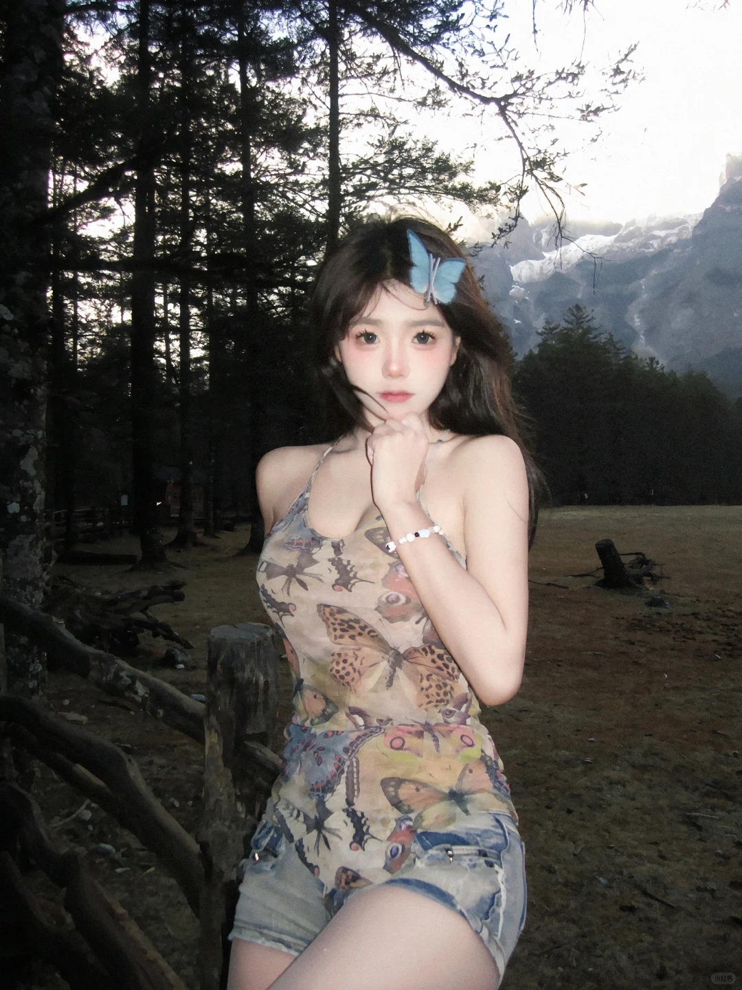 云杉坪｜·˖✶ 🏔️ ‧₊˚🦋 ⸝⸝꙳
我们是早上很早去的，人很少，风景也特