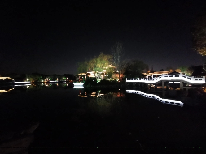 老实人吃亏？单位要推一名科级干部，符合条件的人选四名，其中三位都是多年中层，为人