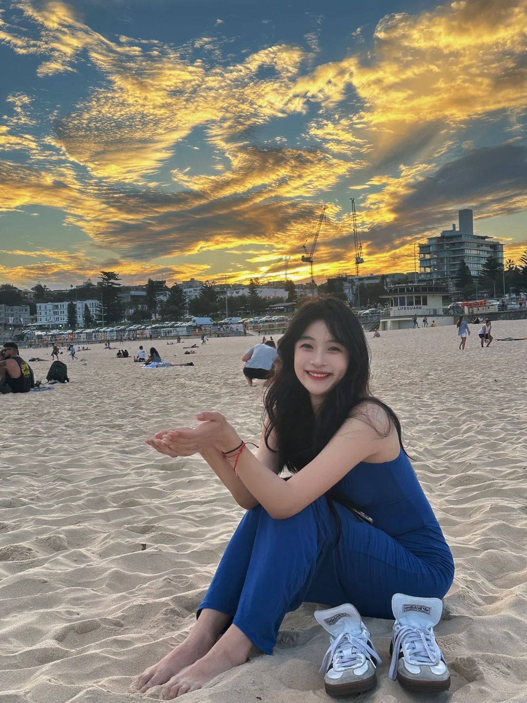 在bondi看了个落日🌊
第一次两个人一起看海嘿嘿嘿