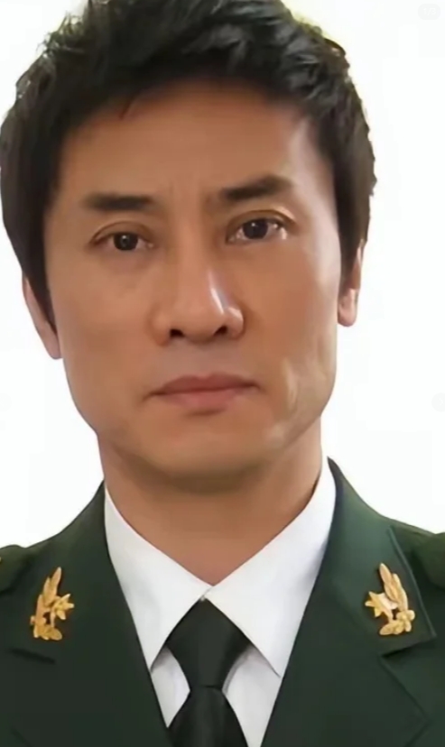 江涛 ：歌坛常青树，岁月见证爱与坚持