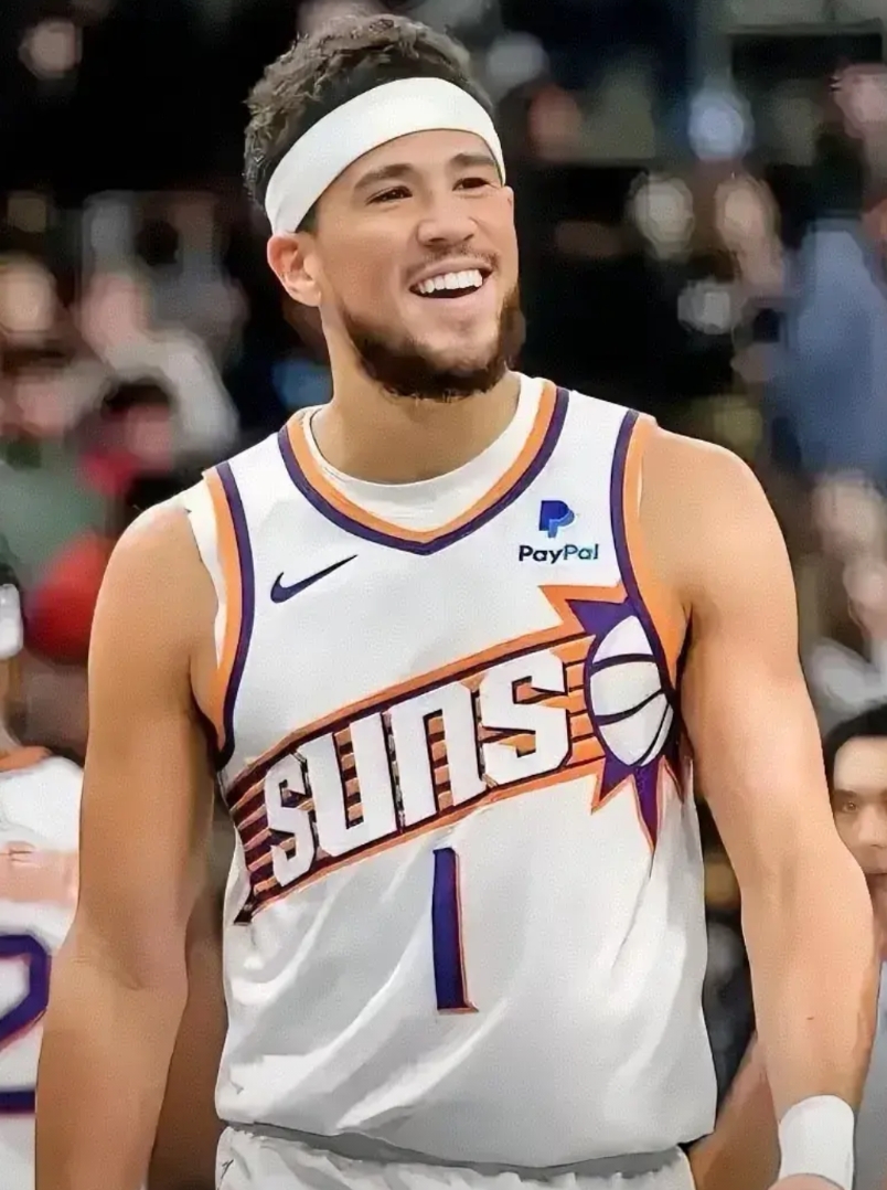 爆杜兰特与太阳队已生间隙！

据美媒爆料，太阳队真正的非卖品只有布克一人，这个事