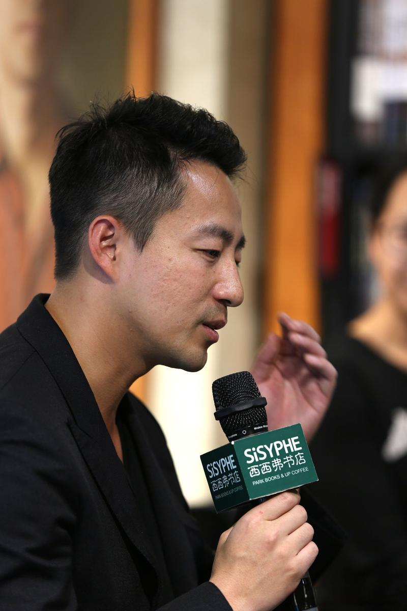 汪小菲近期通过律师函正式回应了关于大S遗产归属的问题，这一举措再次引发了广泛关注