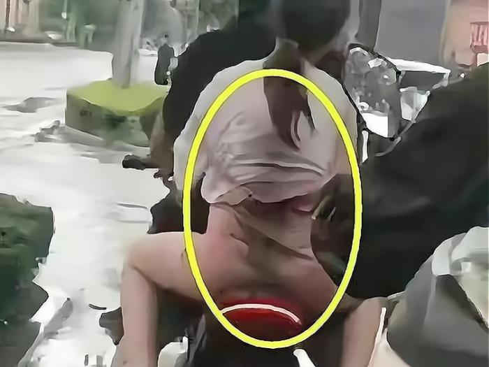 不知道他的女友会不会打死他