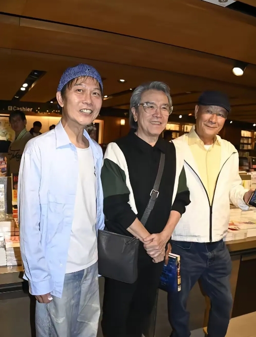 这三位曾是香港著名的影视男演员，虽然现在都已变老，可他们的影视剧作依然让人记忆犹