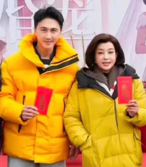 这小伙子还真是人如其名啊！小伙子名叫耿大勇，还是很勇敢呀！虽然现在没什么名气，估