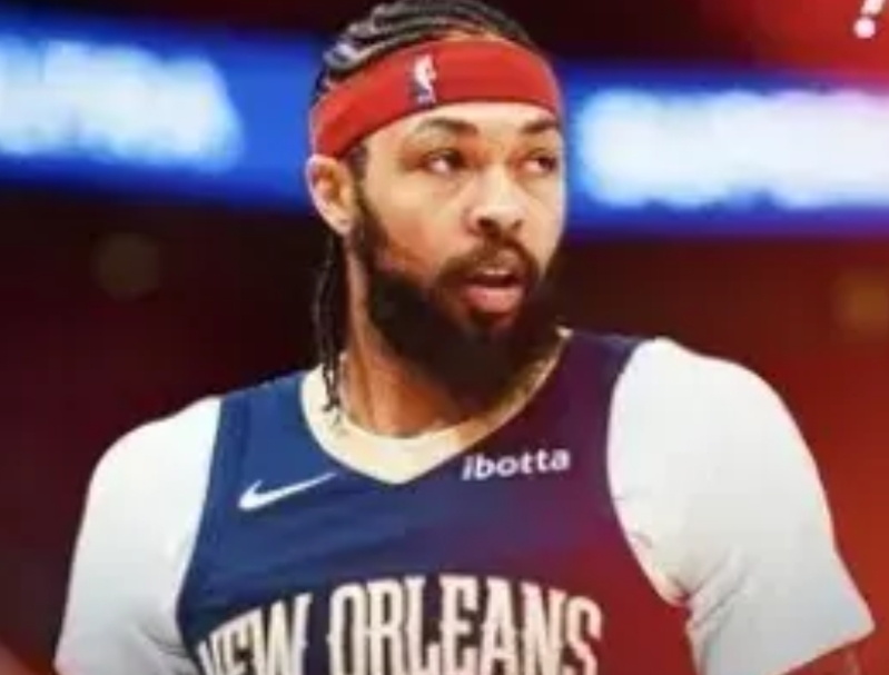 鹈鹕完全没必要重建
鹈鹕拥有默里、墨菲、琼斯三位顶级冠军球队拼图，麦科勒姆还在巅