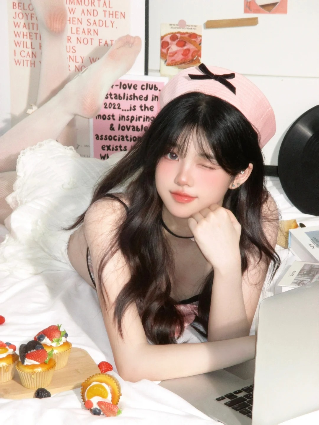 ₊⁺ ·̩͙꒰ঌ 𝓑𝓪𝓫𝔂 𝓰𝓲𝓻𝓵 ໒꒱· ﾟ ₊ 🎀
又甜