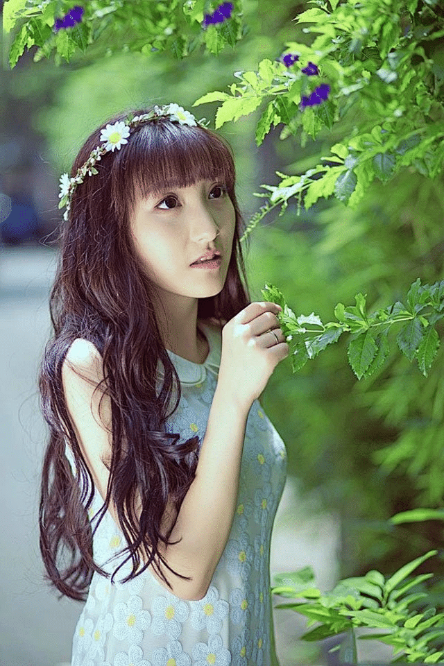 在农村社会中，以下15种情况可能被视为缺乏面子：

1. 家中尚未购置汽车。
2