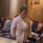 广东女子应聘夜场小妹，自称多才多艺还很能喝，经理：真的不合适 这位广东女子想去夜
